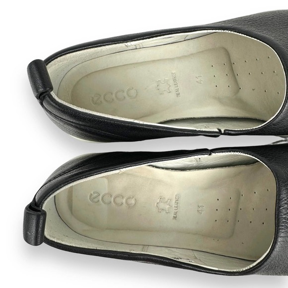 ECCO Gillian Black Leather Two Tone Pointed Toe Slip On Sneaker Size 41 - Picture 9 of 13
